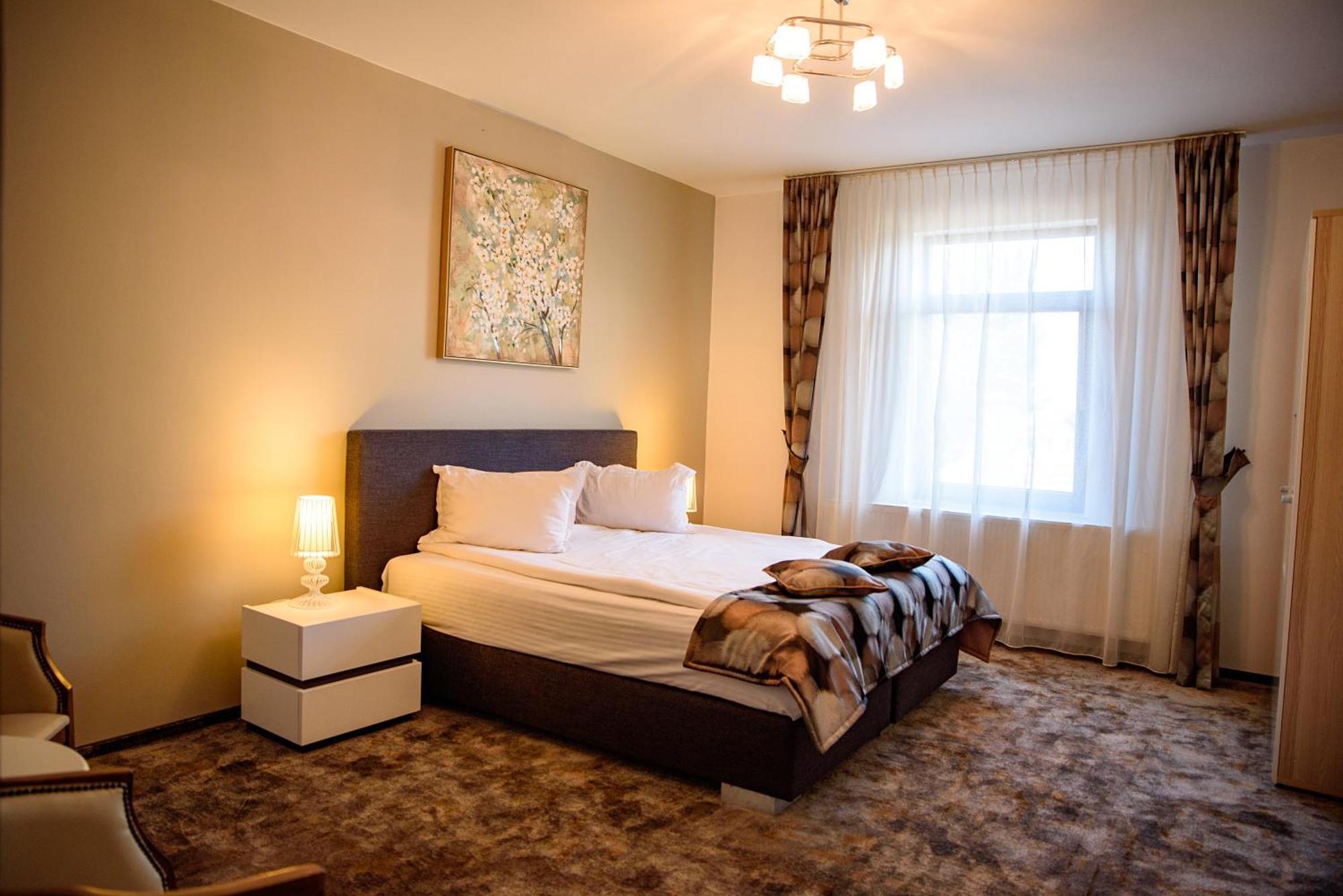 Hotel Stefani Sibiu Exterior photo